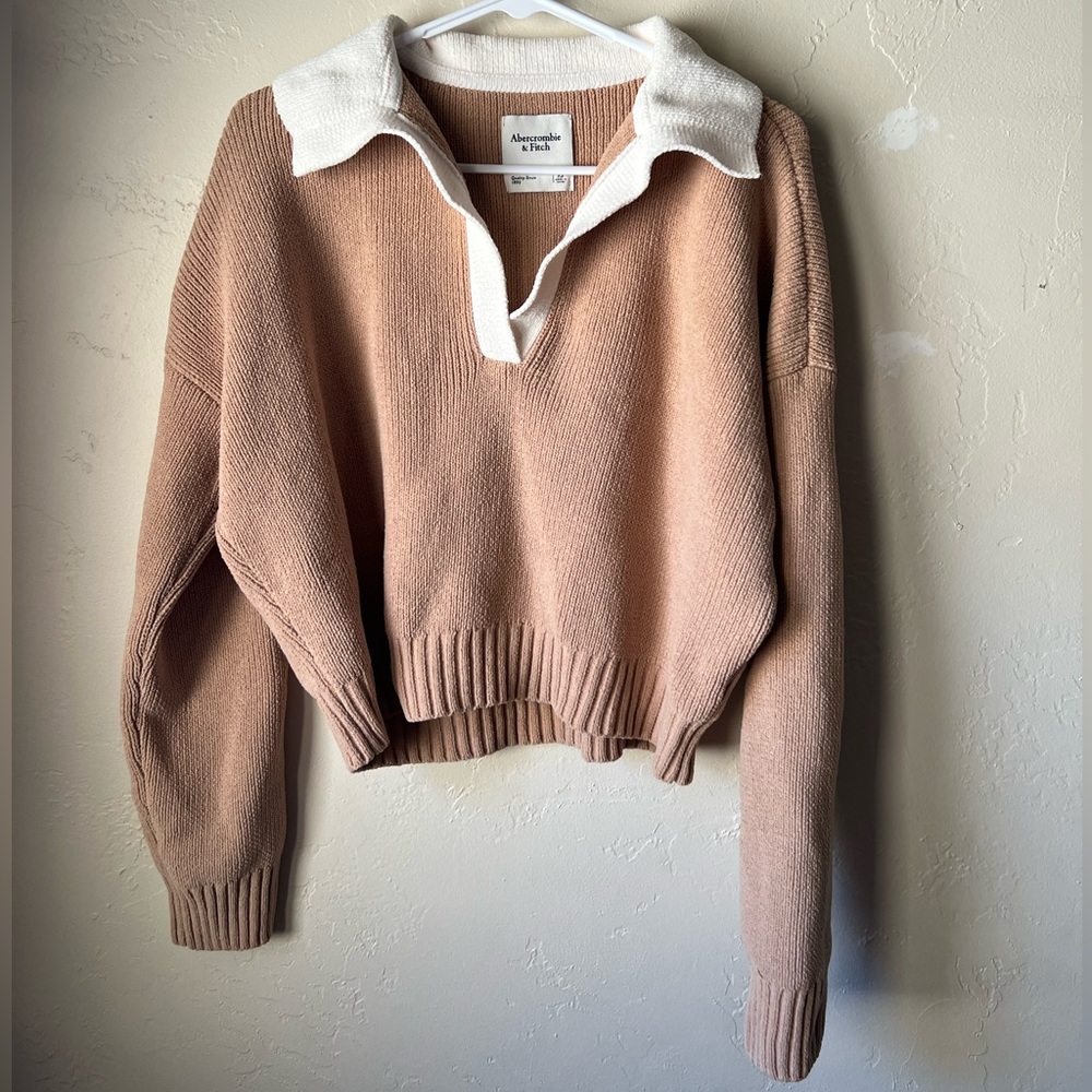 Abercrombie & Fitch Sweater